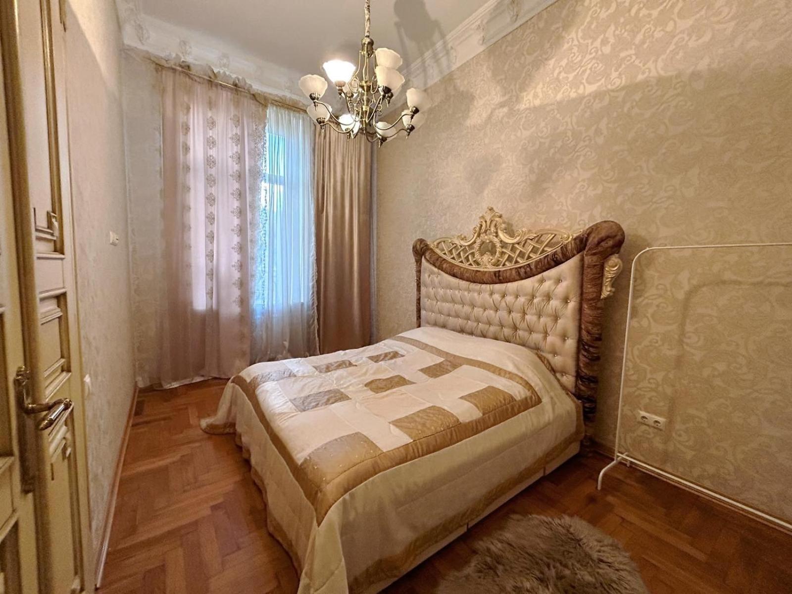 GoldenapartmentЛвив Екстериор снимка